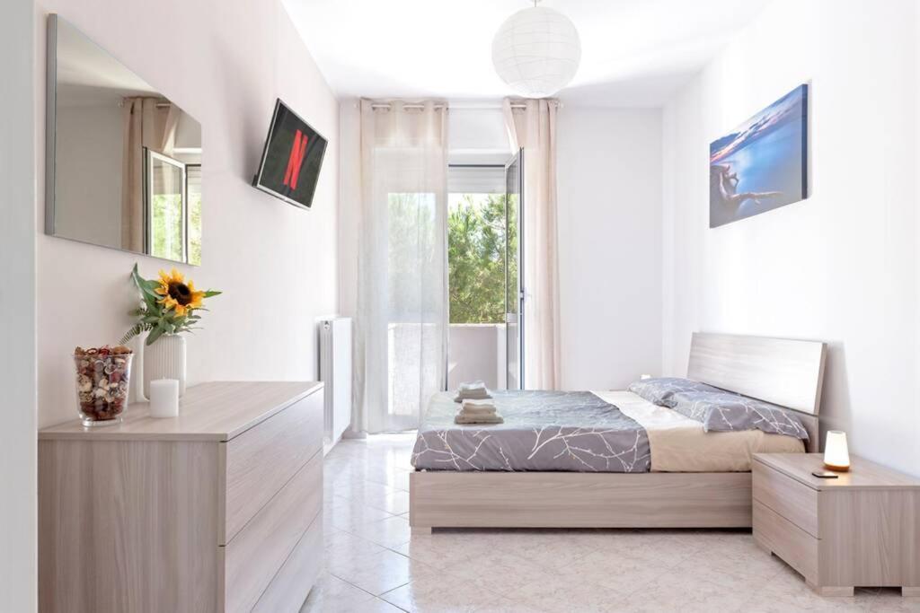 [FREE PARKING] Appartamento 5 STELLE elegante con suite Livorno Esterno foto